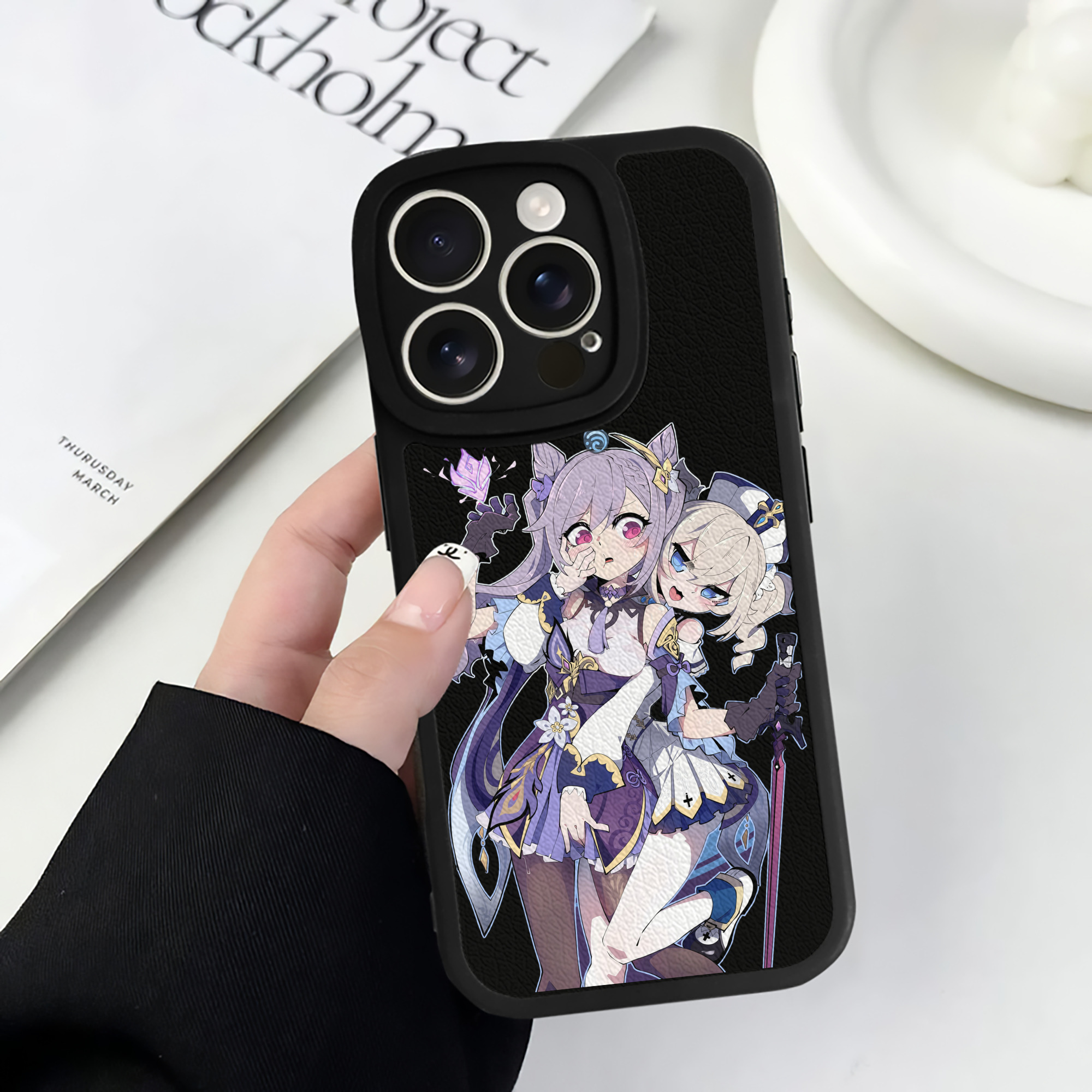 げんし神 刻晴 こくせい genshin Kokusei 【iPhone 16シリーズ対応】シリコンスマホケース（レザー調） 材質：シリコン